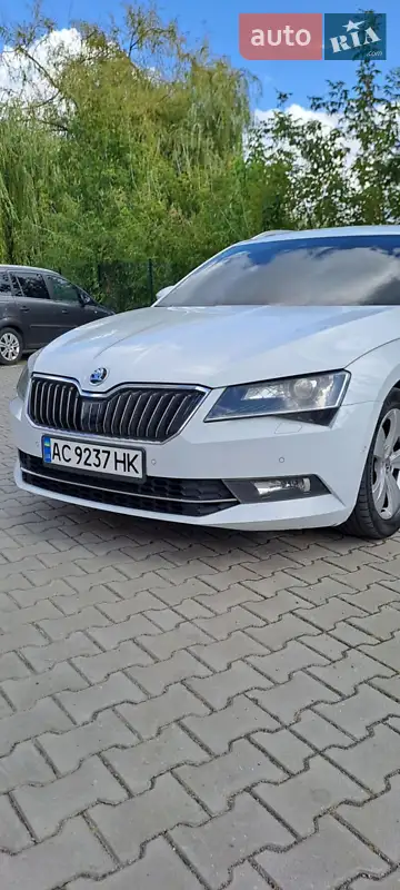 2017 skoda superb