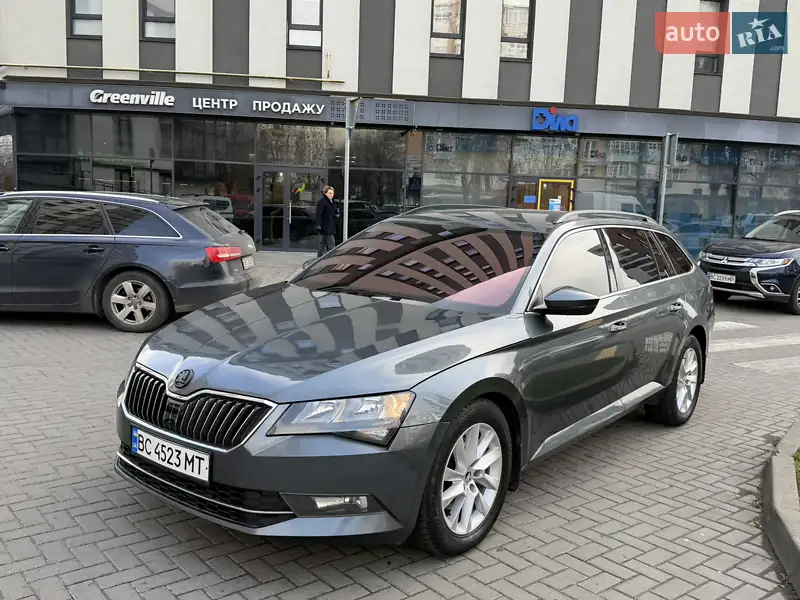 2015 skoda superb