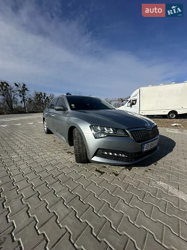 2019 skoda superb