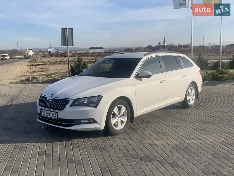 2016 skoda superb