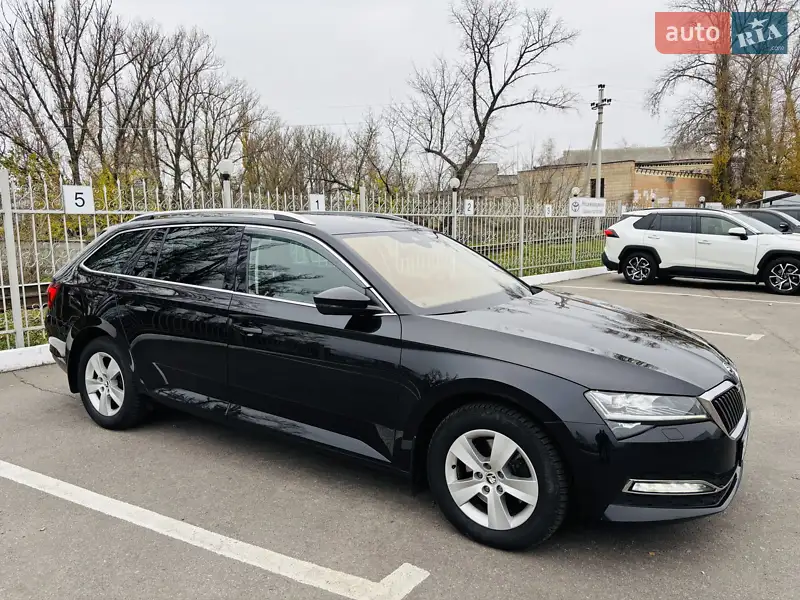 2020 skoda superb