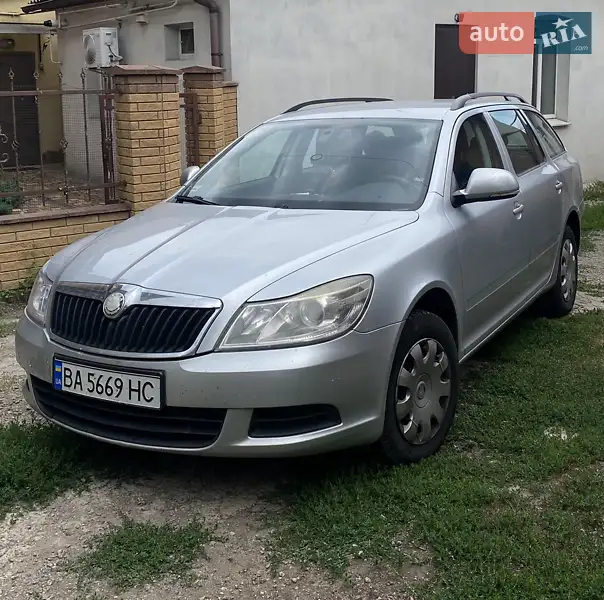 2010 skoda octavia