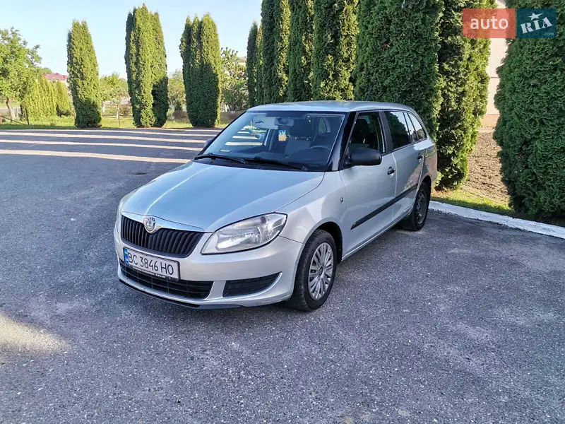 2010 skoda fabia