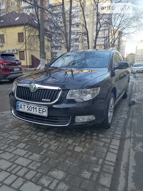 2010 skoda superb