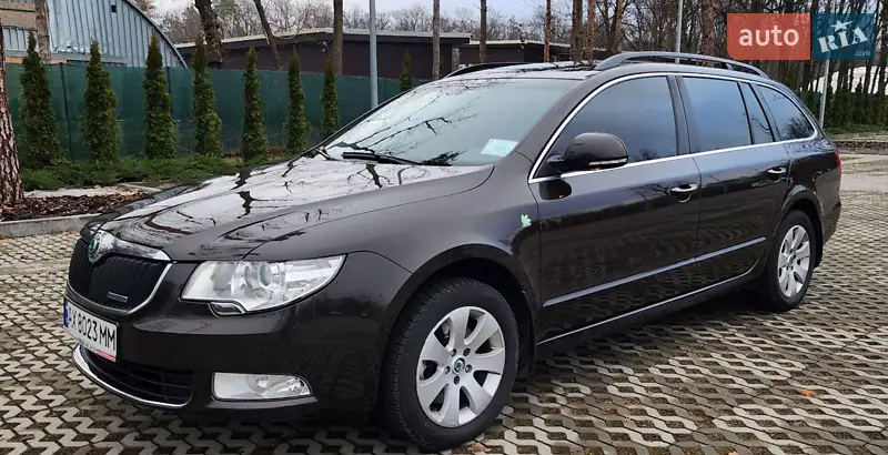 2012 skoda superb