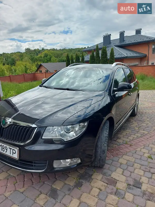 2012 skoda superb