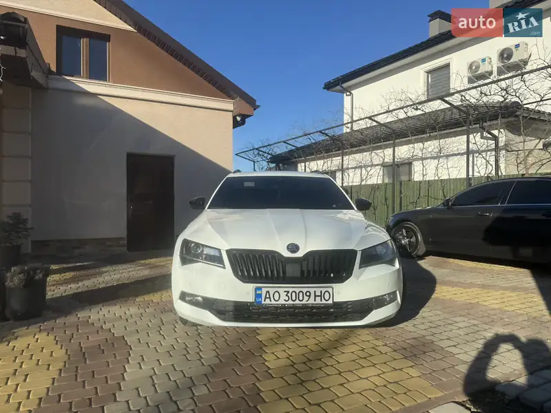 2017 skoda superb