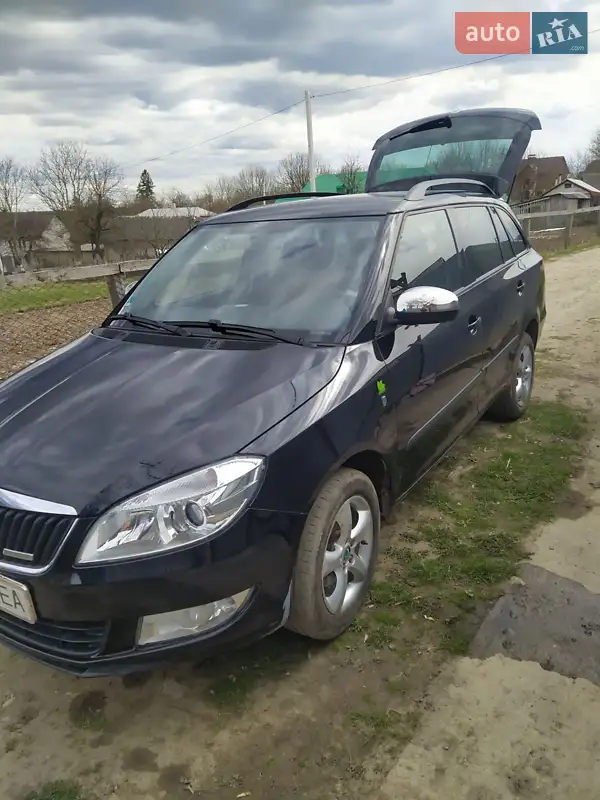 2011 skoda fabia
