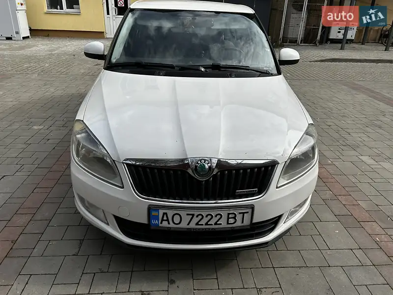 2012 skoda fabia