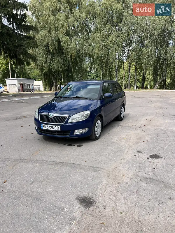 2011 skoda fabia