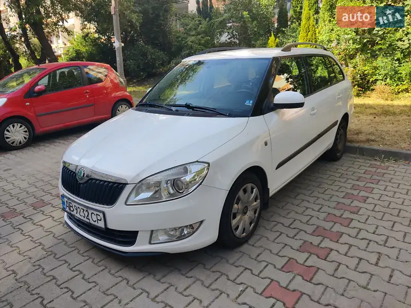 2011 skoda fabia