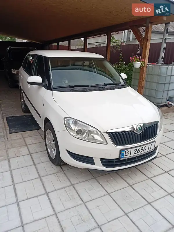 2013 skoda fabia