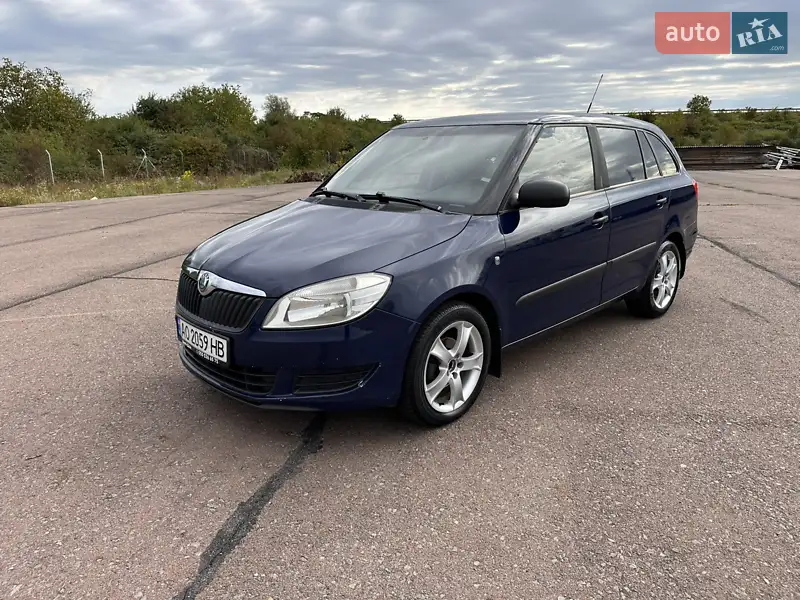 2012 skoda fabia