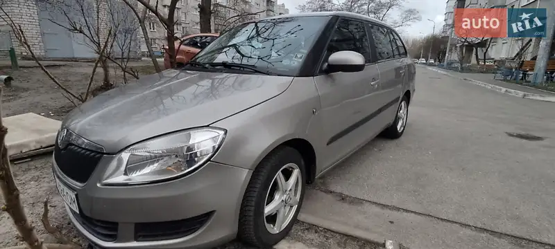 2010 skoda fabia