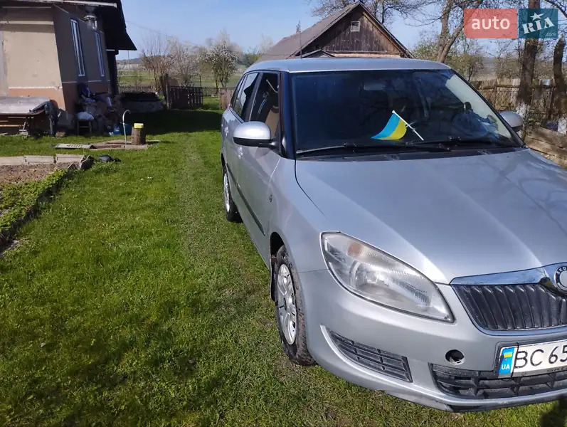 2010 skoda fabia