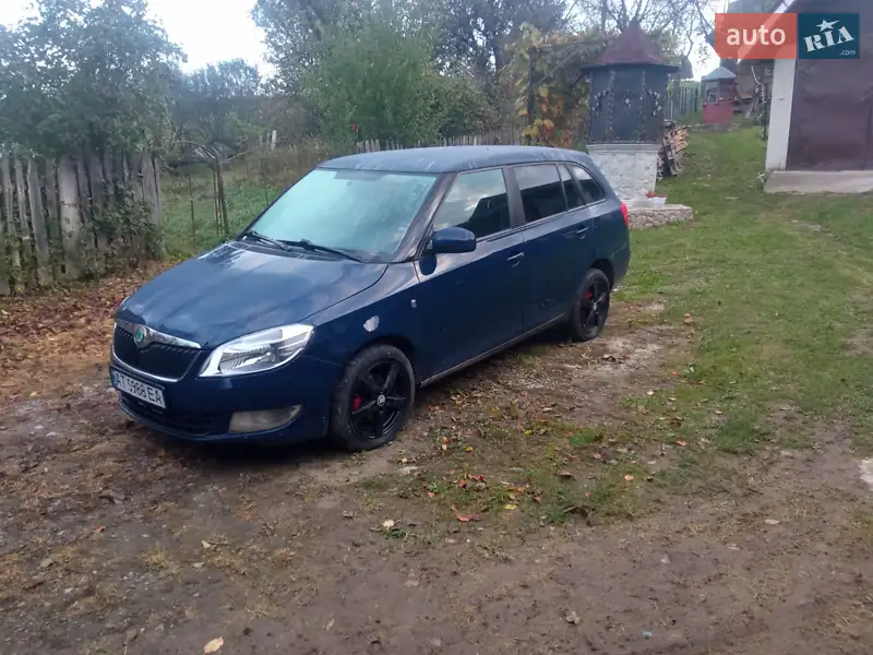 2012 skoda fabia