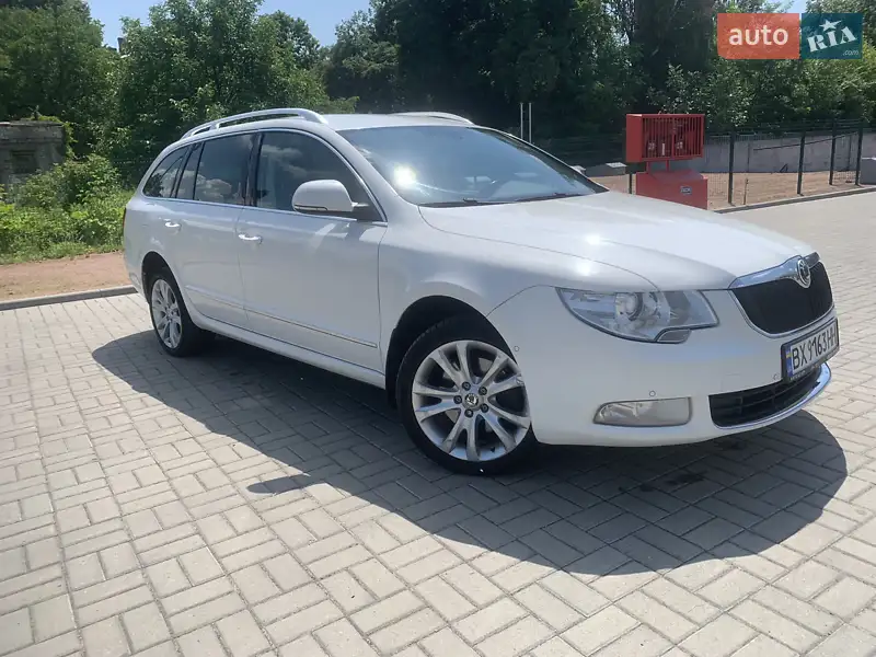 2012 skoda superb