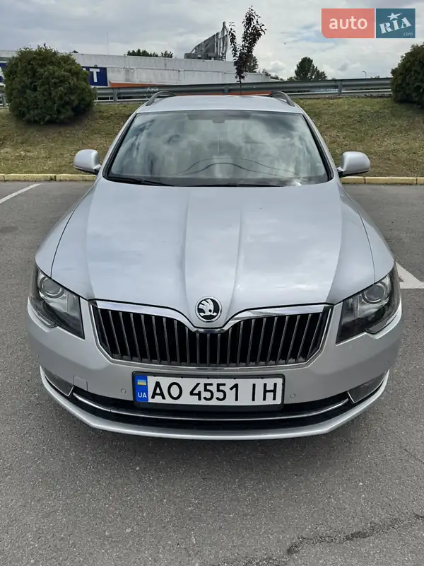2013 skoda superb