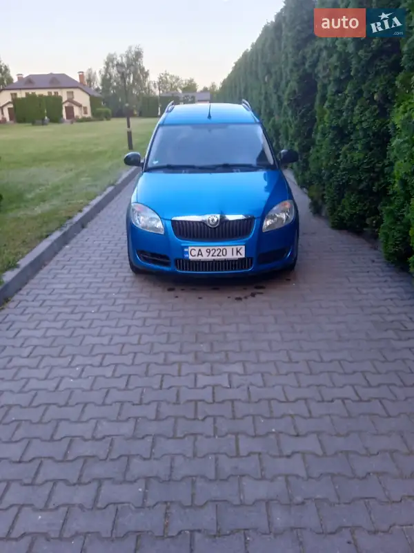 2009 skoda roomster