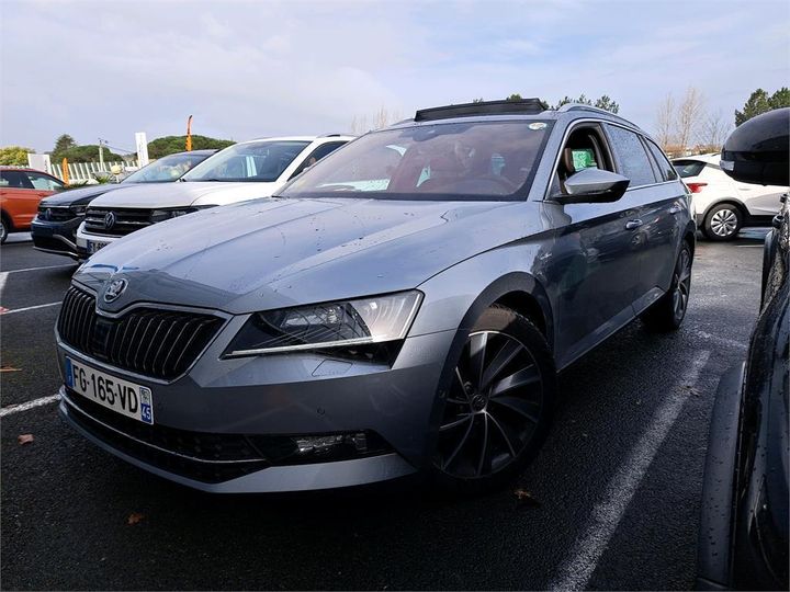2019 skoda superb