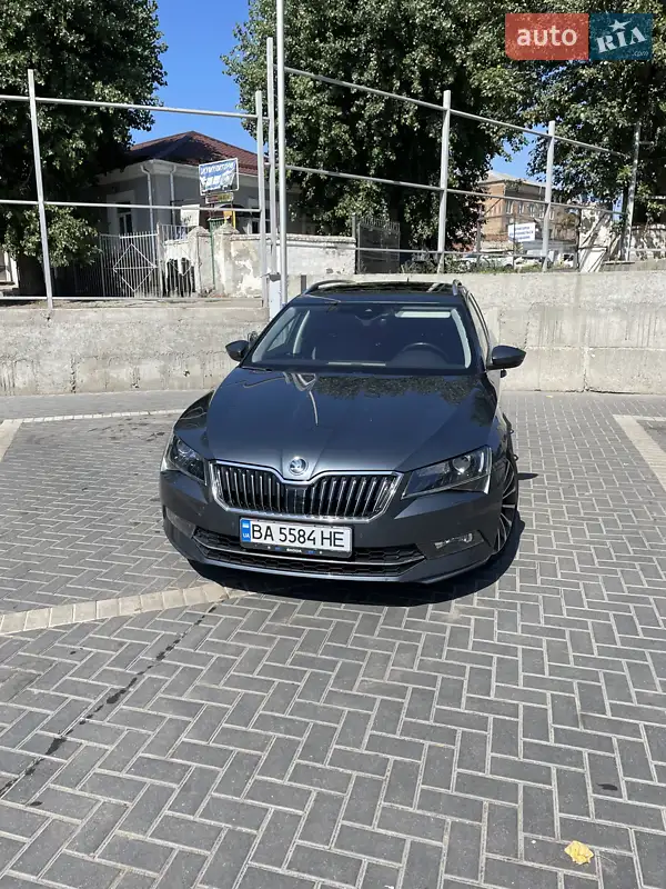 2016 skoda superb
