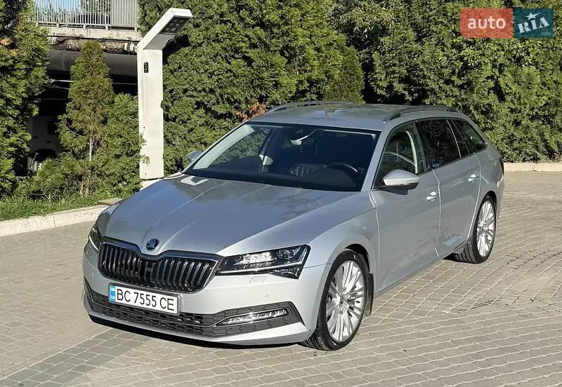2019 skoda superb