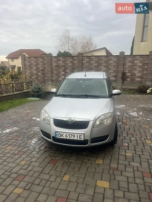 2008 skoda roomster