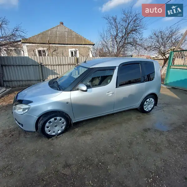 2008 skoda roomster