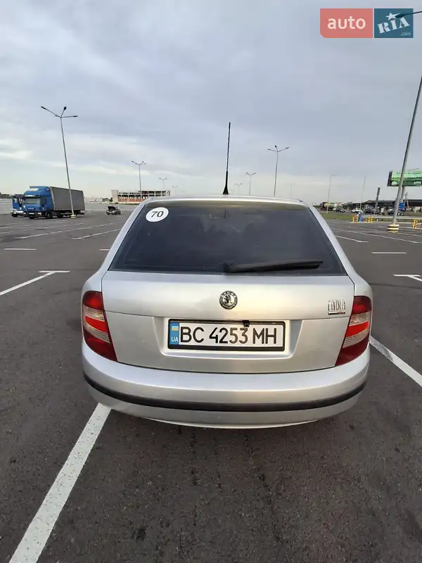 2005 skoda fabia
