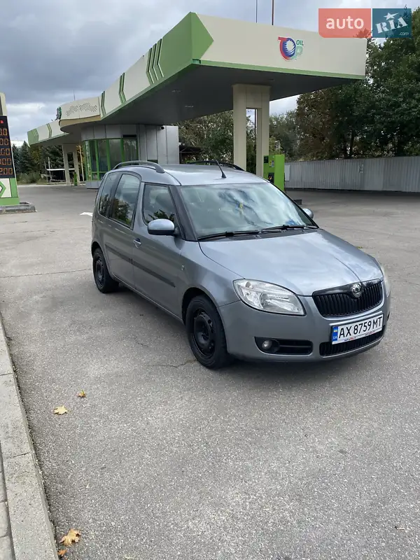 2010 skoda roomster