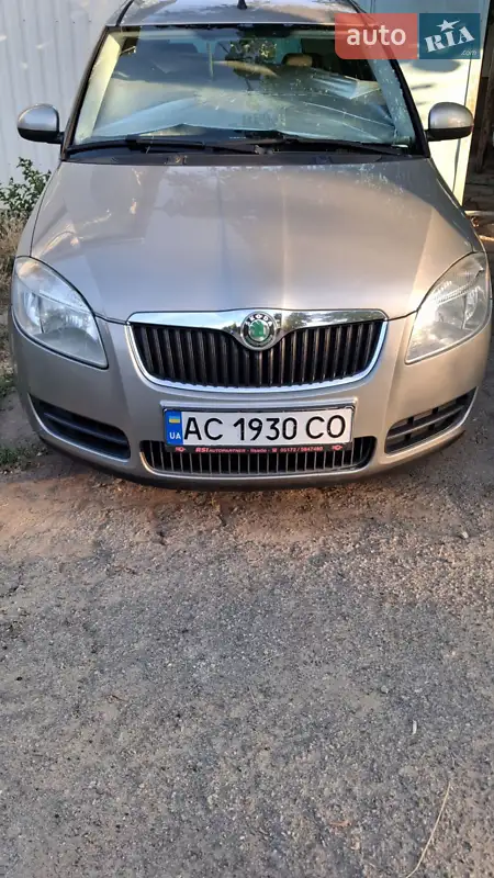 2009 skoda roomster