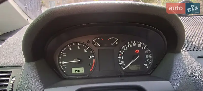 2000 skoda fabia