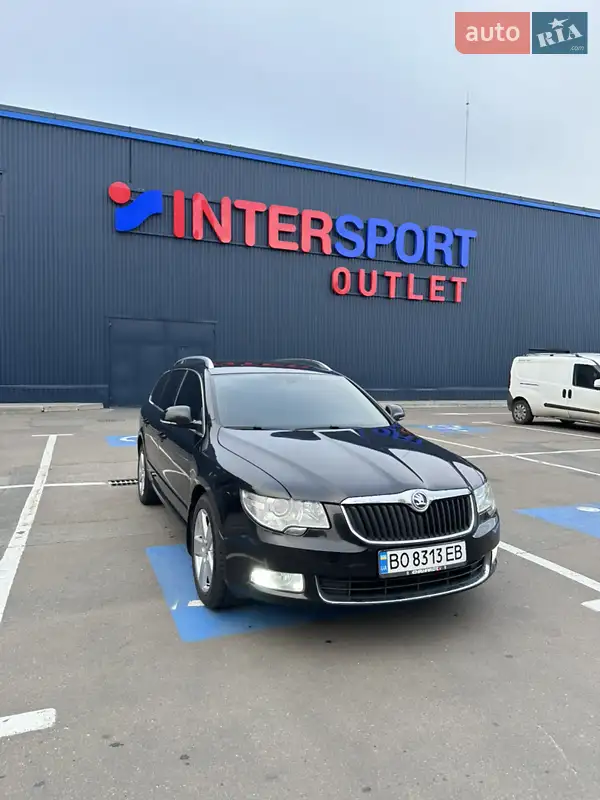 2010 skoda superb