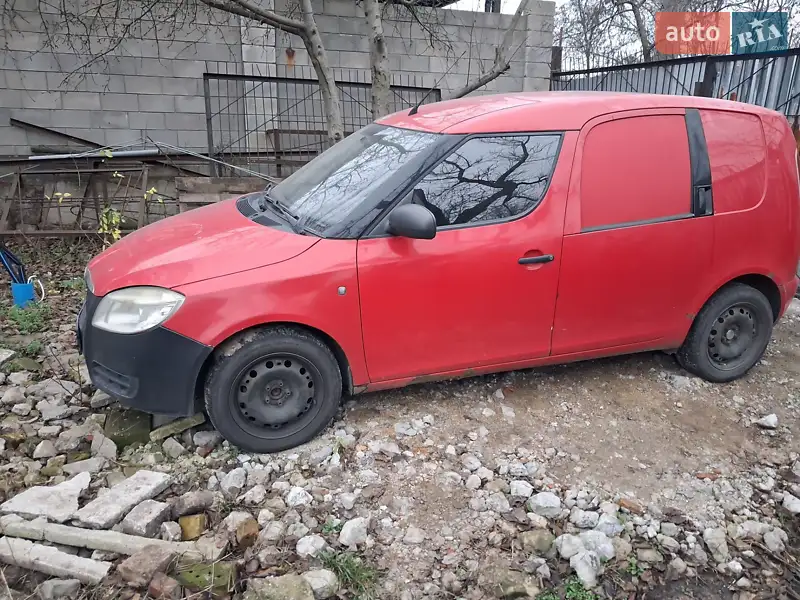 2008 skoda praktik