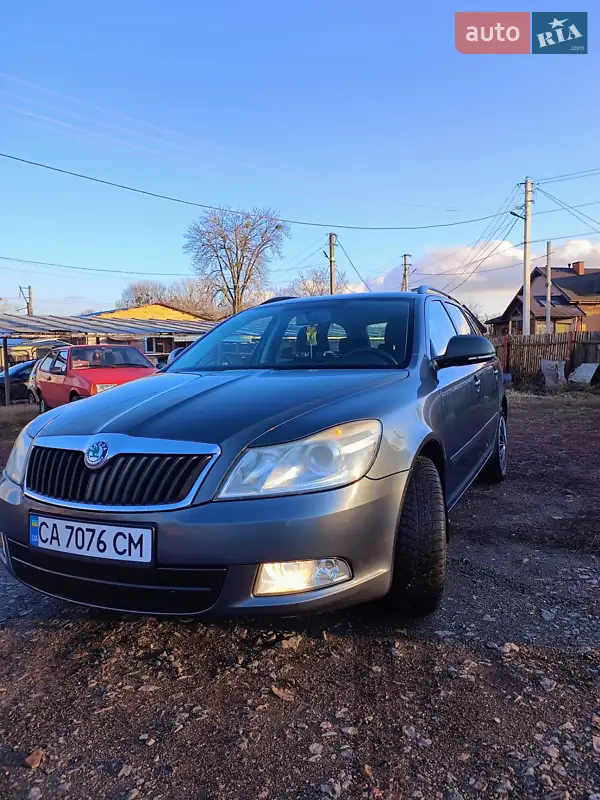 2010 skoda octavia