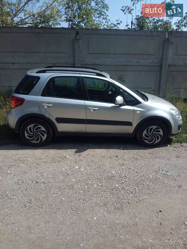 2012 suzuki sx-4