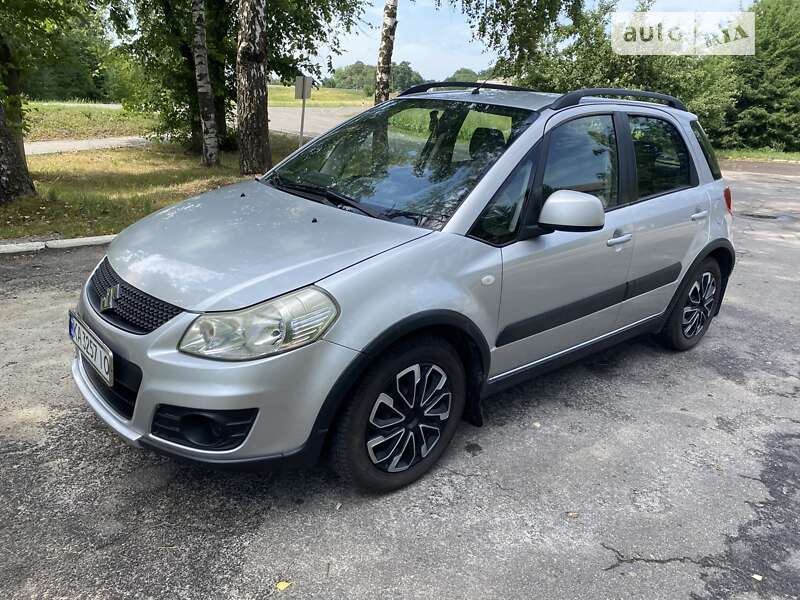 2013 suzuki sx-4