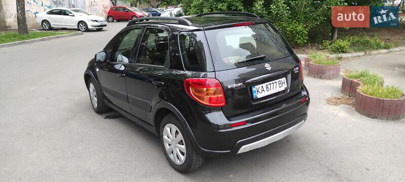 2013 suzuki sx-4