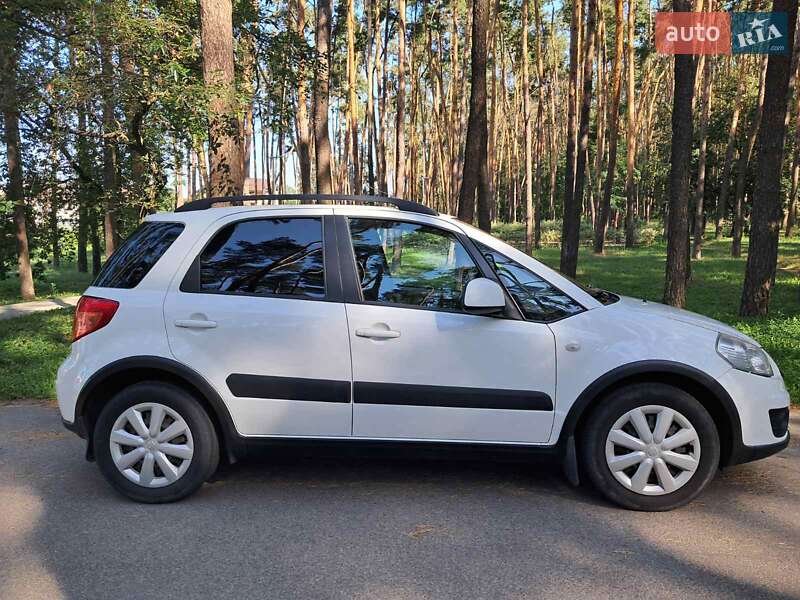 2014 suzuki sx-4