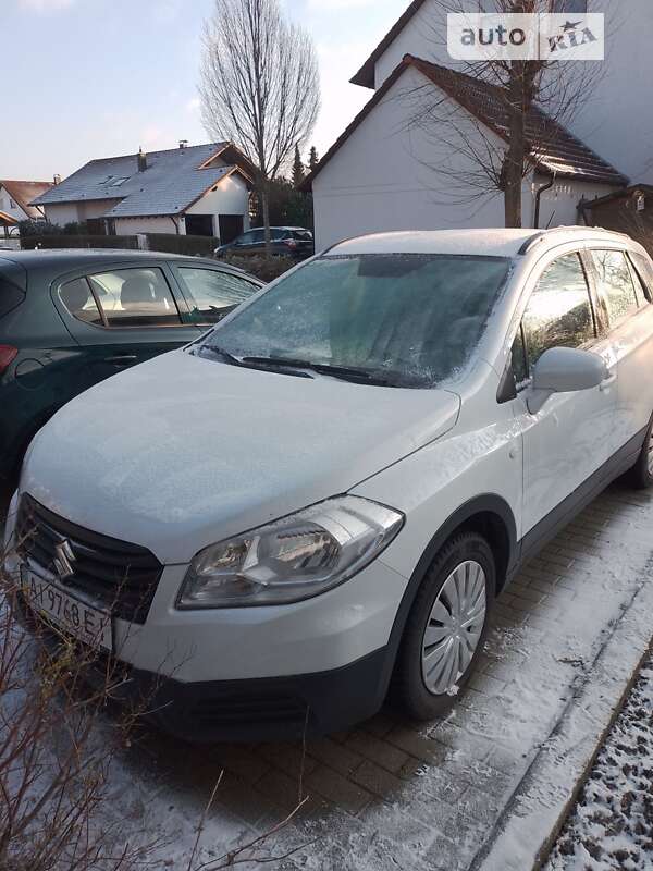 2014 suzuki sx-4