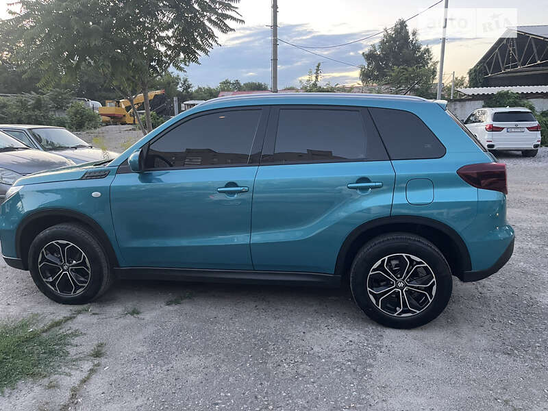 2023 suzuki vitara