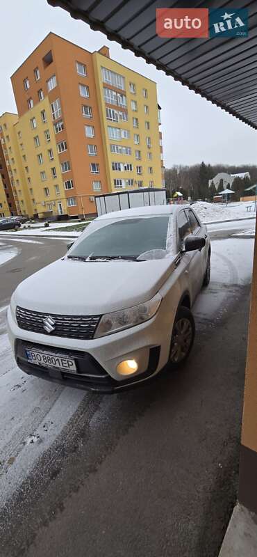 2023 suzuki vitara