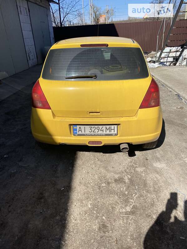 2005 suzuki swift