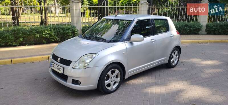 2005 suzuki swift