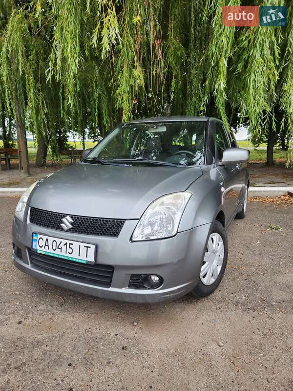 2005 suzuki swift