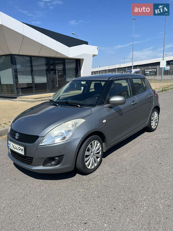 2012 suzuki swift