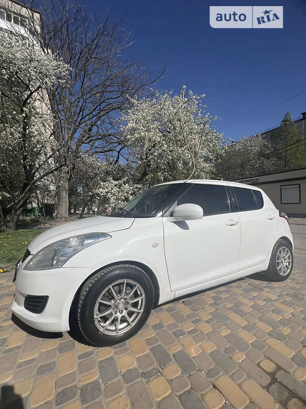 2011 suzuki swift