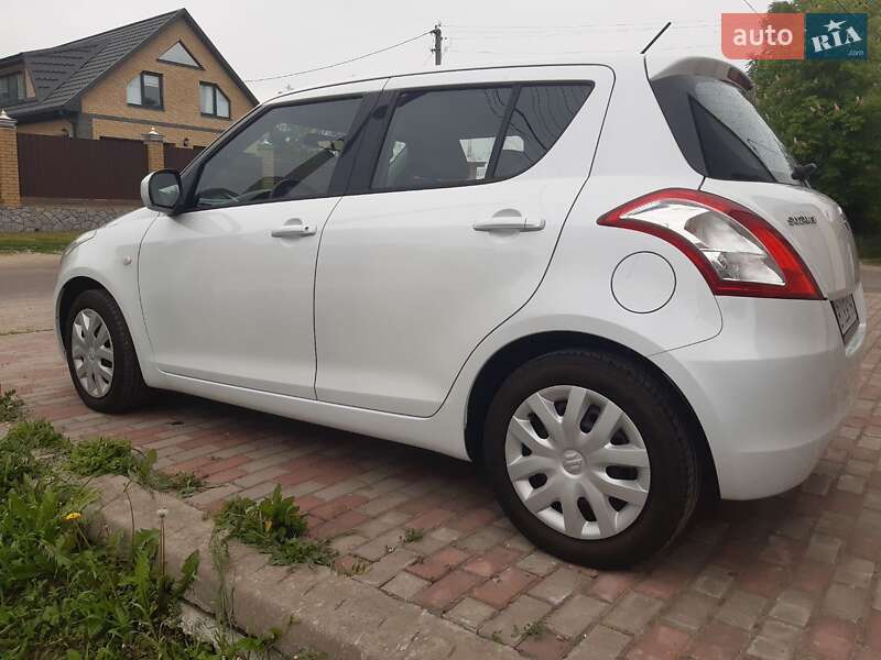 2012 suzuki swift