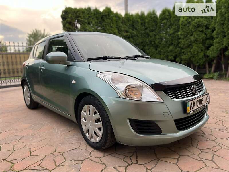 2012 suzuki swift