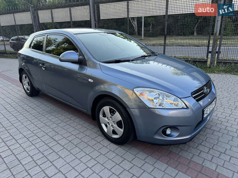 2008 kia ceed